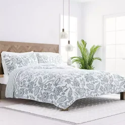 Kirklands Home Quilts|Blue Jacobean Reversible 3-pc. Queen Quilt Set