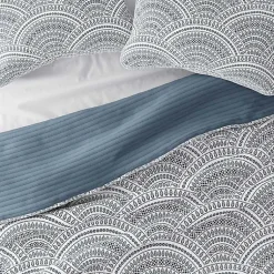 Kirklands Home Quilts|Blue Scalloped Reversible 3-pc. Queen Quilt Set