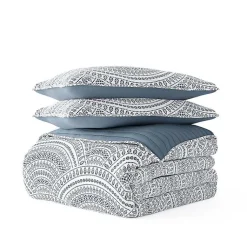 Kirklands Home Quilts|Blue Scalloped Reversible 3-pc. King Quilt Set