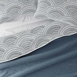 Kirklands Home Quilts|Blue Scalloped Reversible 3-pc. King Quilt Set