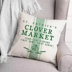 Outlet Clover Market Indoor/Outdoor Pillow Pillows