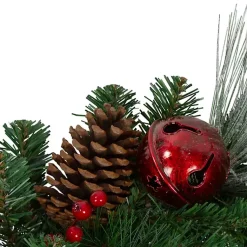 Best Pinecone, Plaid, & Houndstooth Christmas Garland Arrangements & Greenery