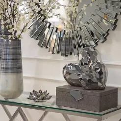 Hot Heart Figurine Statues & Figurines