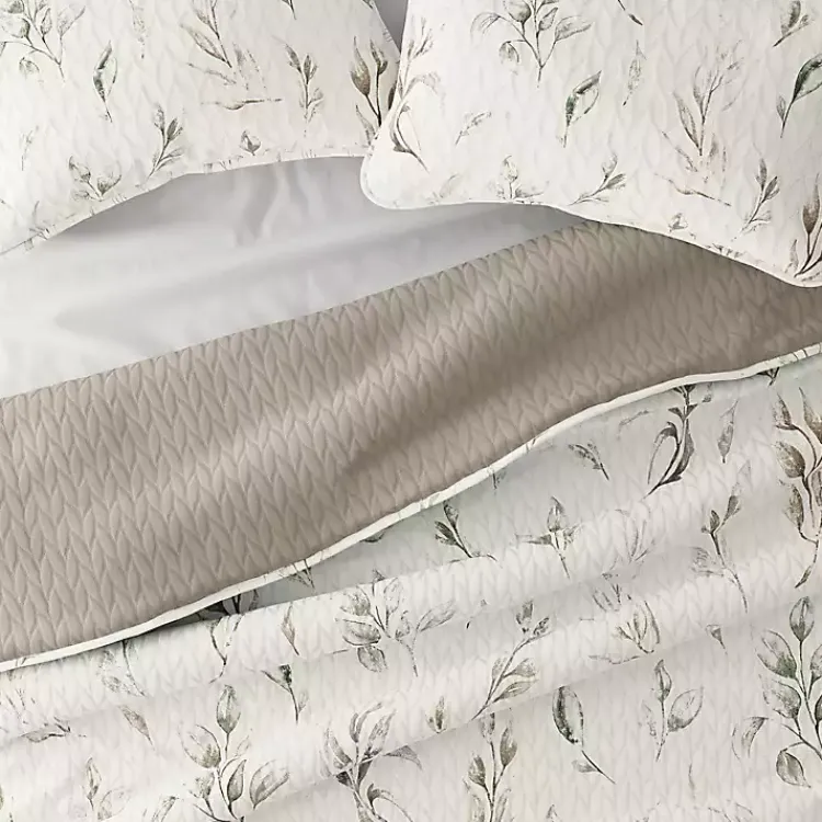 Kirklands Home Quilts|Watercolor Leaves Reversible 3-pc. Queen Quilt Set