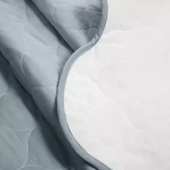 Kirklands Home Quilts|White and Blue Scallop 3-pc. King Quilt Set